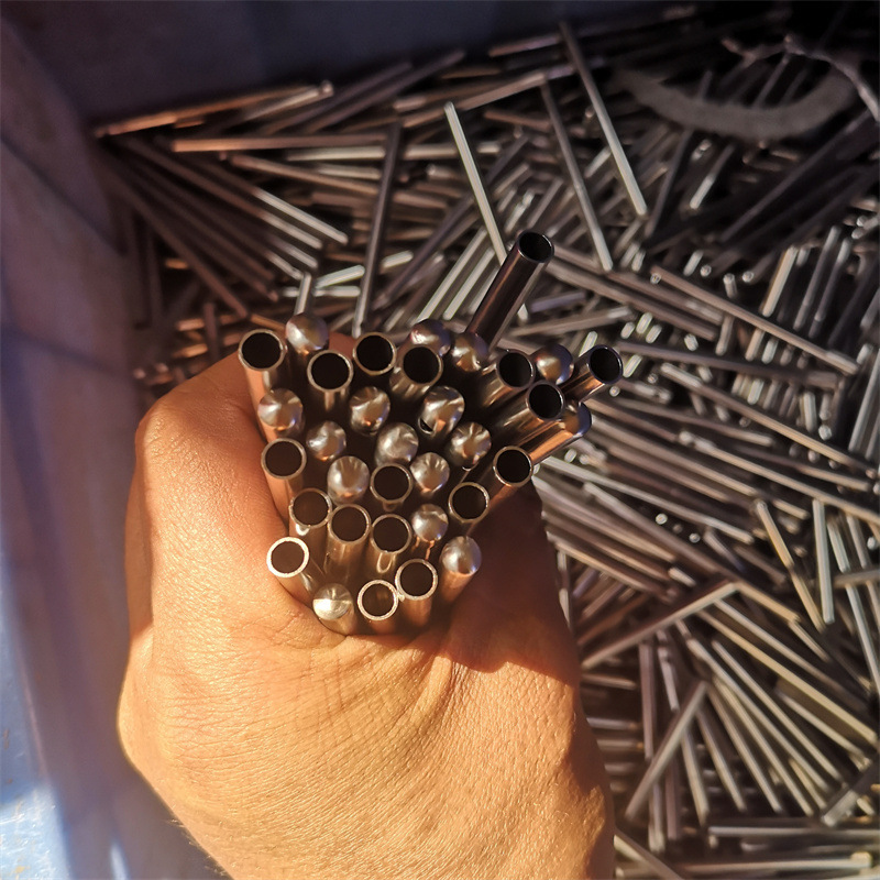 316304201904L不锈钢毛细管空心管不锈钢管切割折弯封口管材无缝