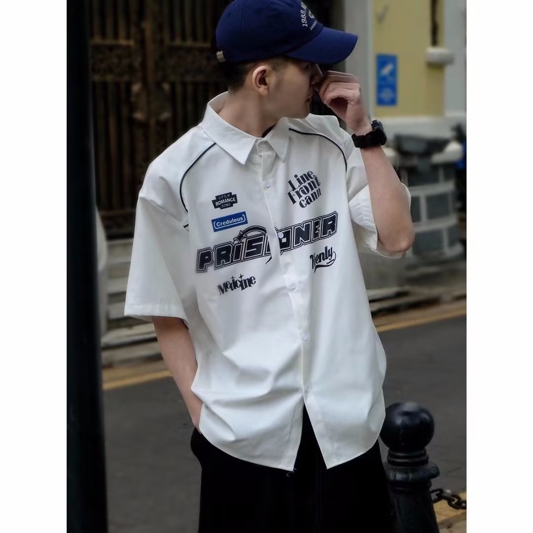 2022 nueva camisa de manga corta con estampado de letra de calle americana para hombres camisa de nicho casual BF suelta de hip hop Retro