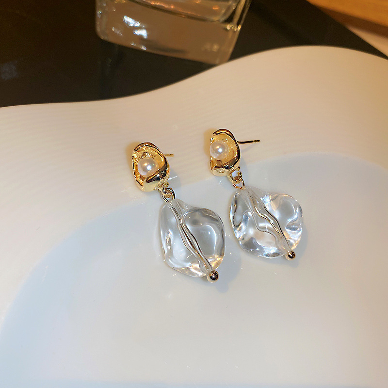 Korean Baroque Style Ice Cube Earrings Korean Fashion Earrings display picture 3