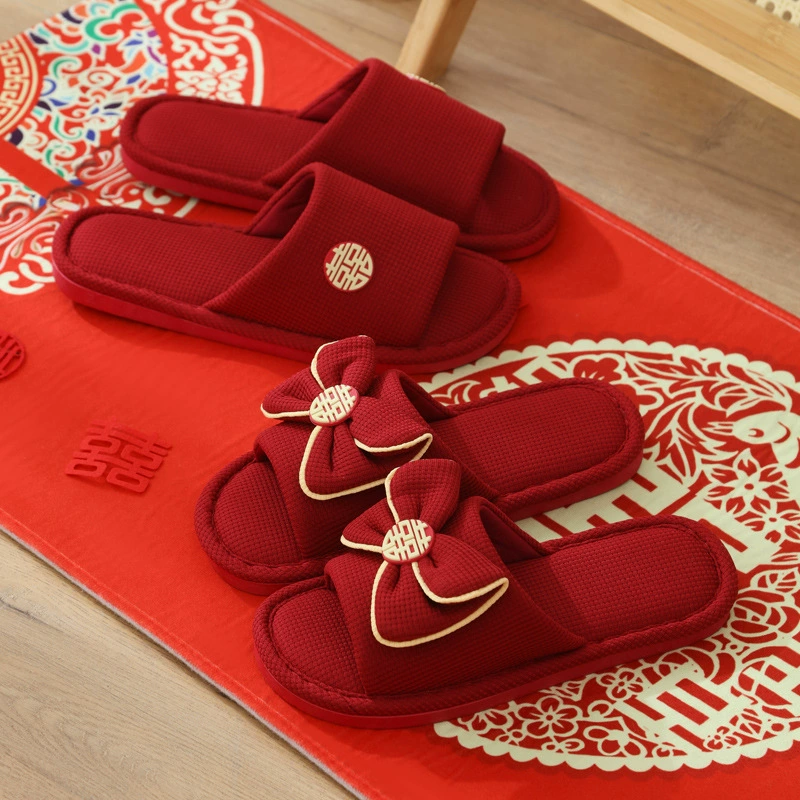 Оптовая продажа 2025 новые свадебные тапочки для мужчин и женщин в помещении