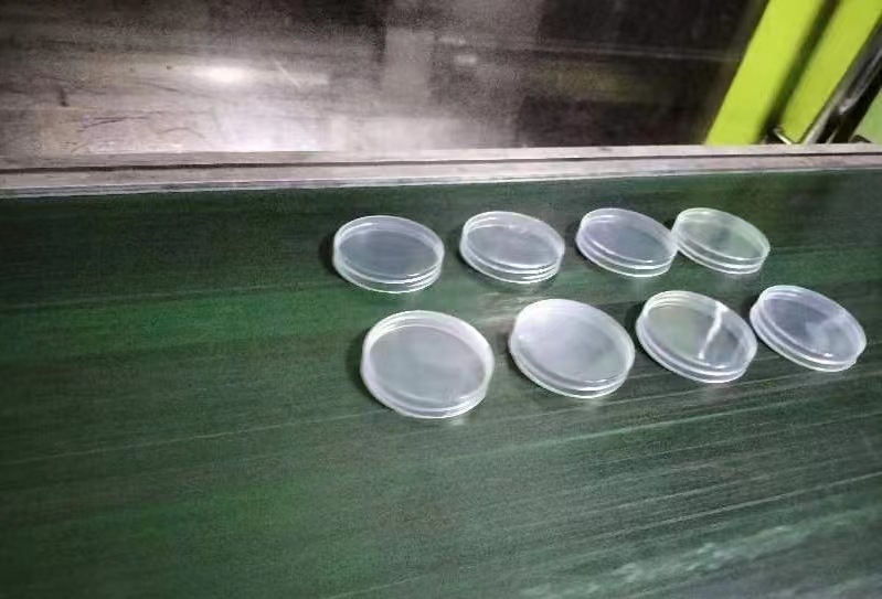 c70f08f9f600cbd07d45332a804c45