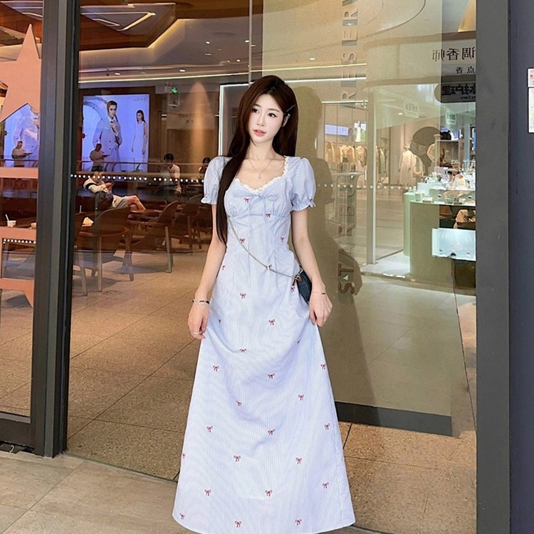 プラスサイズのフレンチパフスリーブブルードレス、優しくて美しい花柄スカート、ファットmmウエスト痩身スカート、女性夏用|undefined