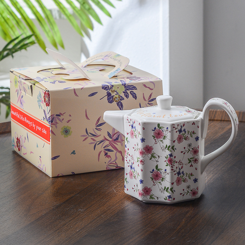 Pequeña flor floral pequeña flor de brocado taza de café platillo tetera estilo pastoral fresco francés una taza un plato regalos