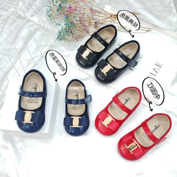 Туфли принцессы для девочек на весну и осень, подходят для малышей, маленьких детей и девочек постарше; стильные универсальные нескользящие туфли на плоской подошве для маленьких девочек.