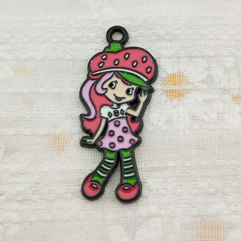 卡通欧美热销草莓女孩 DIY饰品配件合金滴油吊坠钥匙扣耳环挂件|undefined
