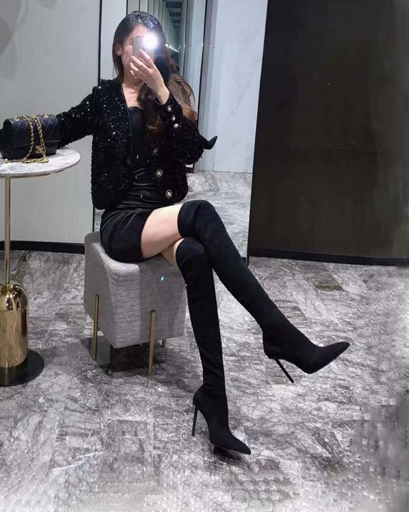 Европейские и американские сапоги на коленях женские 2025 новые осенние и зимние каблуки женские каблуки