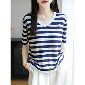 冰丝条纹短袖T恤2025夏季新款女士宽松显瘦打底衫休闲风短款上衣