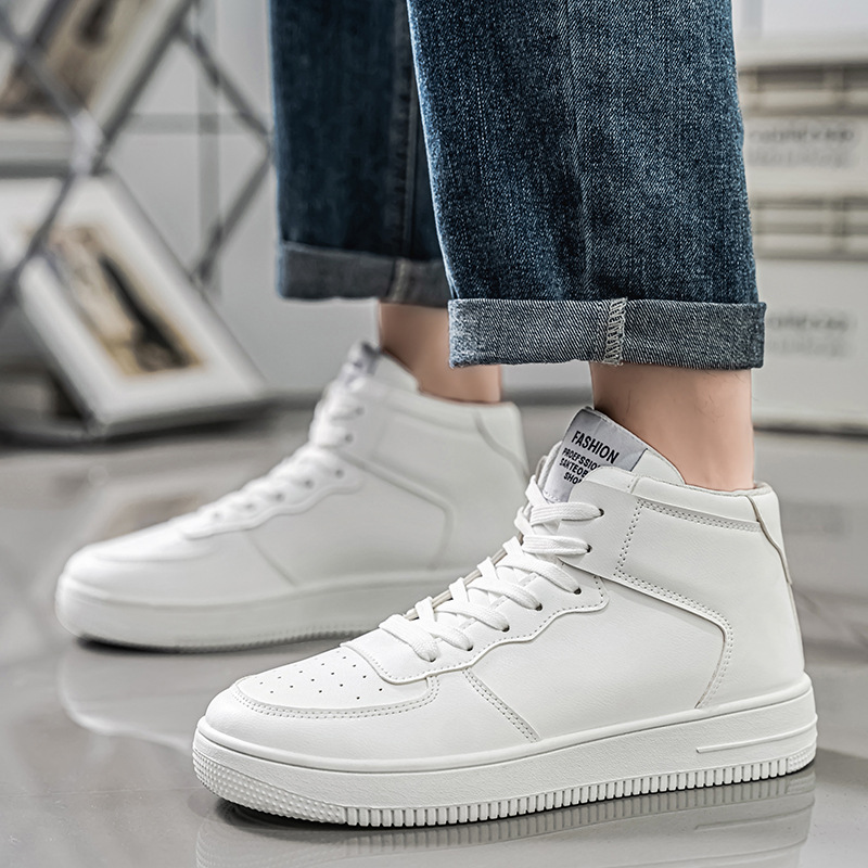 Otoño nuevos zapatos de skate de alto nivel para hombres casuales de cuero variados zapatos blancos de temporada de estudiantes de transmisión en vivo zapatos deportivos para hombres