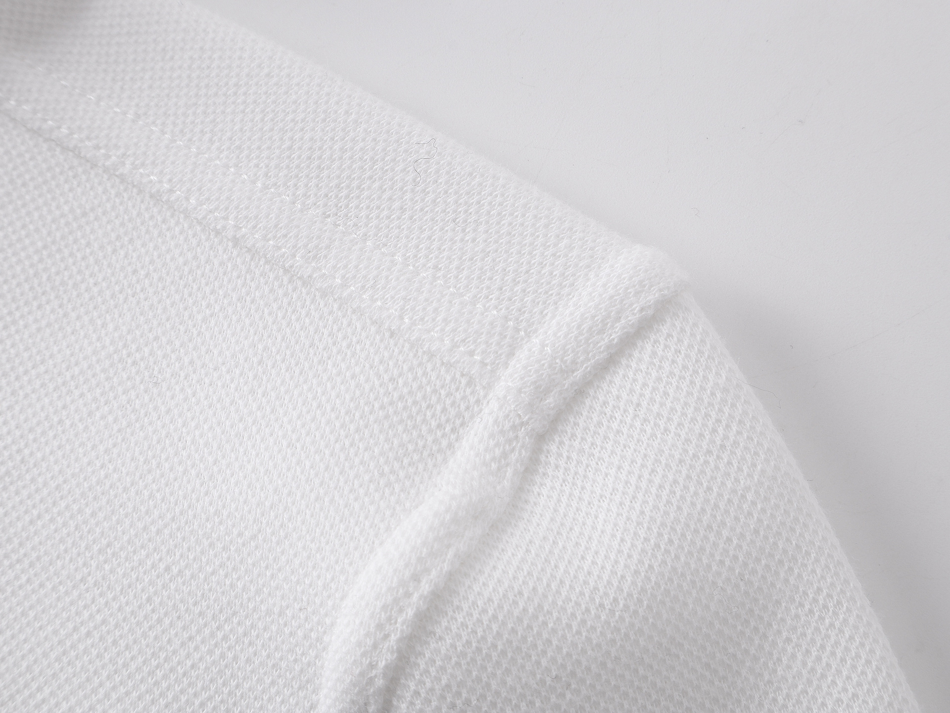 Felpa cardigan con stampa a croce in stile americano per donna 2025, nuova, versatile, corta, calda, per l'inizio dell'autunno_voghion.com