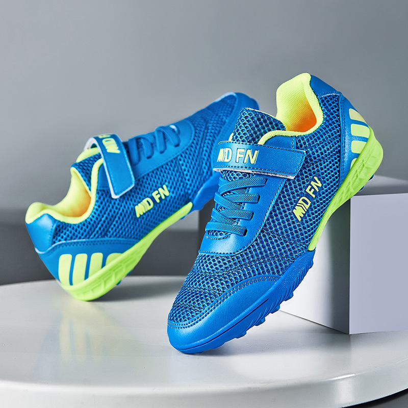 Autumn Mesh Breathable Children's Football Shoes Velcro Training Shoes Primary School Children's Broken Nails Boys Football Shoes Women Autumn Mesh Breathable Children's Football Shoes Velcro Training Shoes Primary School Children's Broken Nails Boys Football Shoes Women