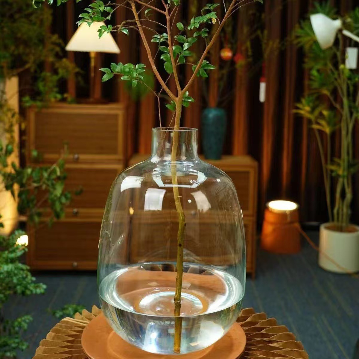 Decoración de suelo gruesa arranque de flores de sauce de nieve extra grueso estómago caballo borracho madera sala de estar red simple jarrón decoración de alta sensación