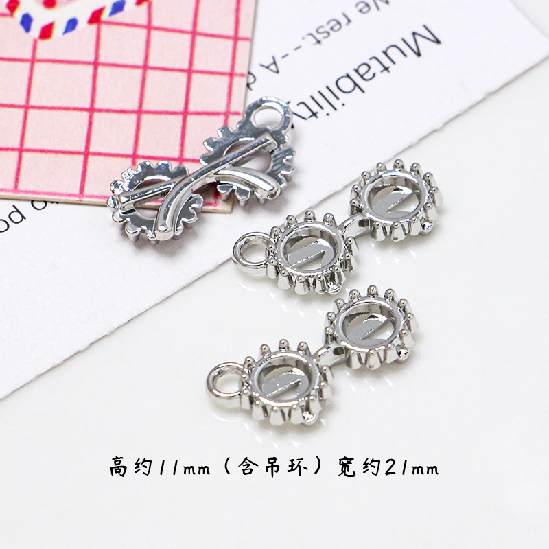 DIY百合蝶結びの愛の星梅の花のアルファベットのペンダントの手作りの材料のネックレスのブレスレットの耳のアクセサリーのペンダント|undefined