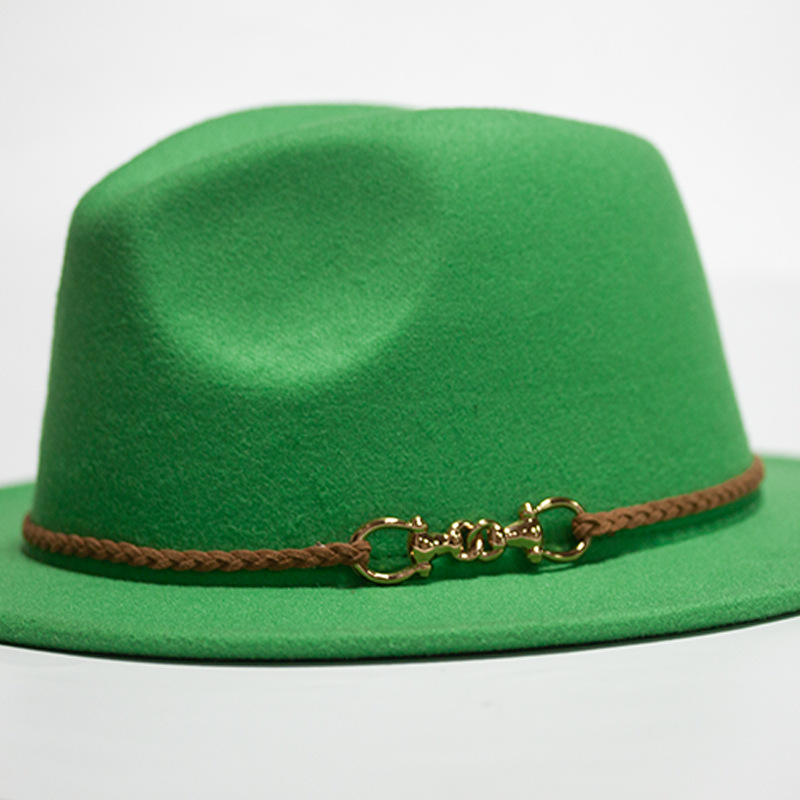 Nuevo sombrero Pu Correa remachada sombrero con sombrero vaquero de piedra elástica sombrero de fieltro cinturón de tejido modelo Pu sombrero con accesorios