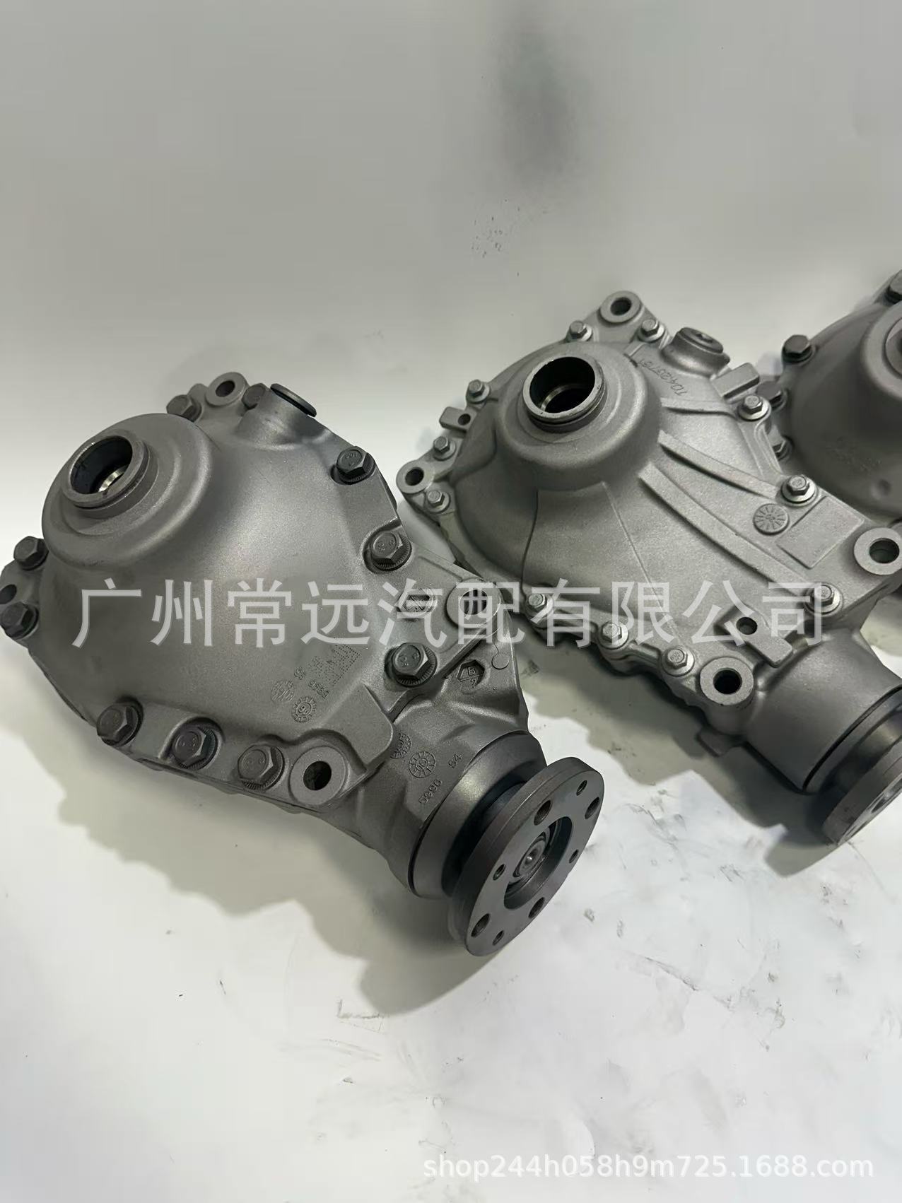 Front Differential Assembly for BMW X1 X3 X5 X6 E71 F15 F16 F25 525