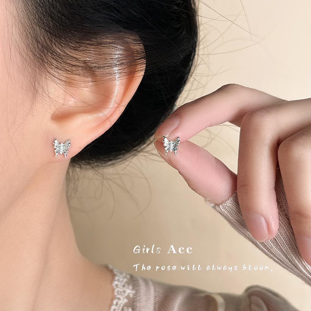 eryumote_0007_耳语场景新水印 拷贝 7.jpg