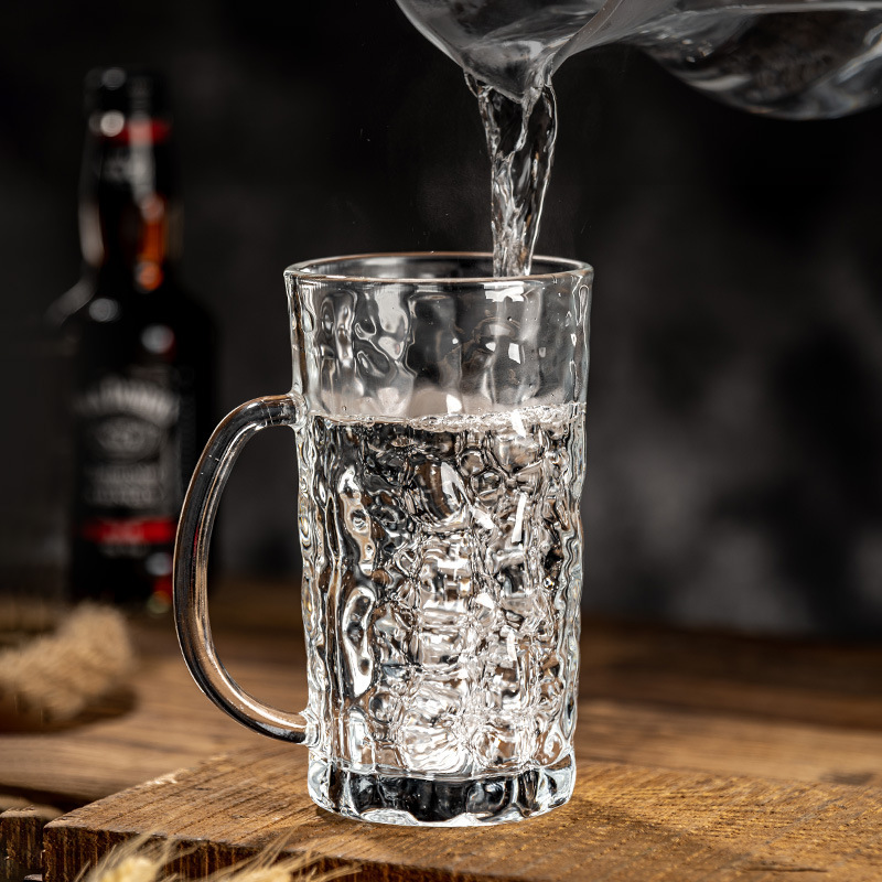 Taza de cerveza comercial Taza de cerveza de vidrio de 500ml con asa Taza de bar de gran capacidad Cojarra de vino casera creativa Logotipo