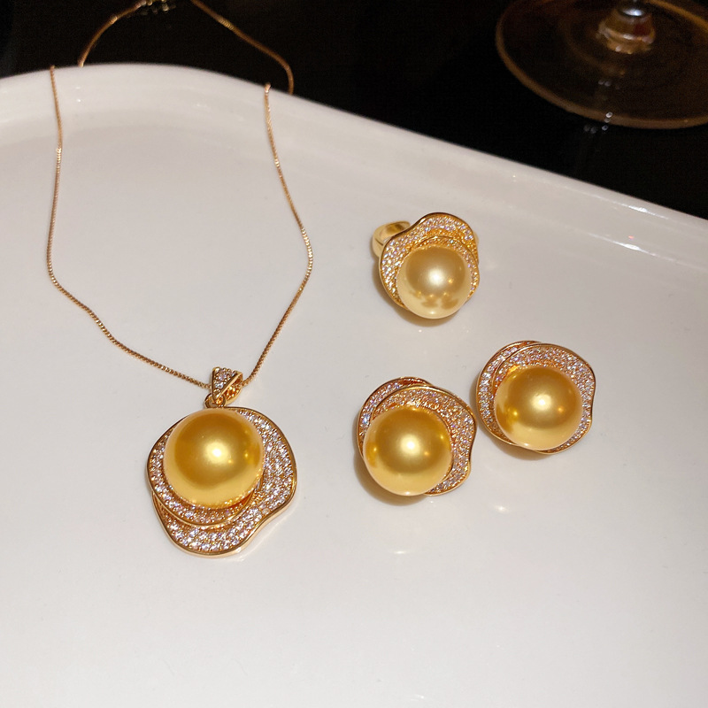 Flor de circón medieval, collar de perlas, aretes, conjunto de anillos, cadena de clavícula de todo fósforo de moda, joyería de lujo de alta gama ligera