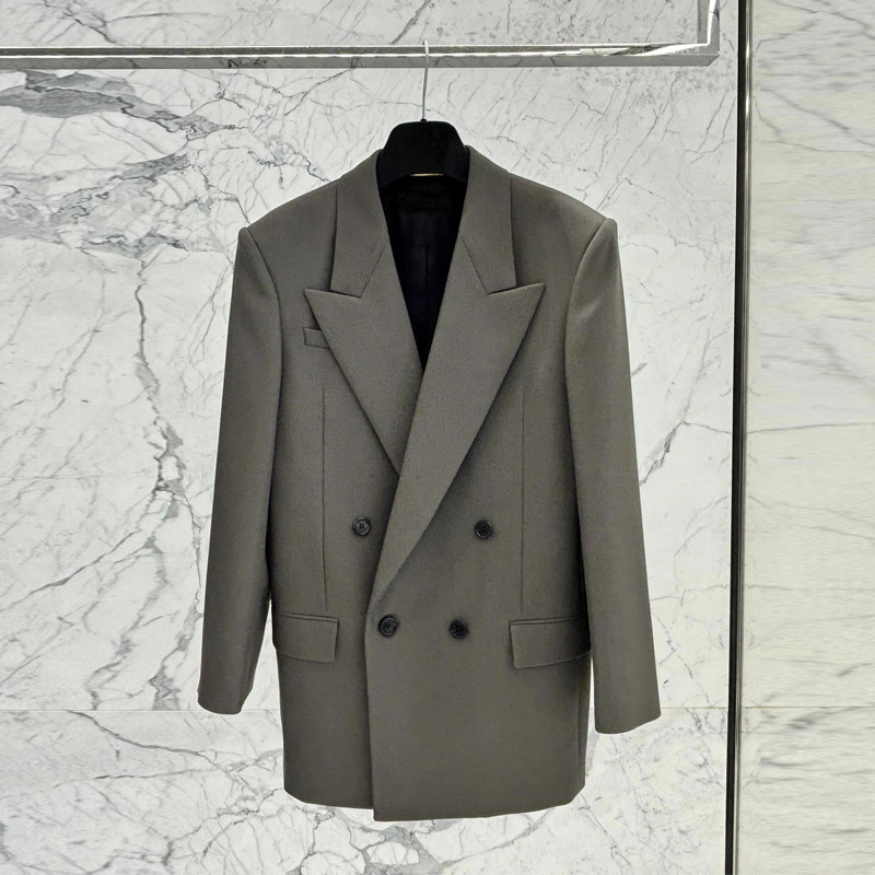 Light Luxury Minimalist Style Commuter Blazer 2026 Spring and Autumn Silhouette Casual Suit Jacket Professional Casual Women's Coat