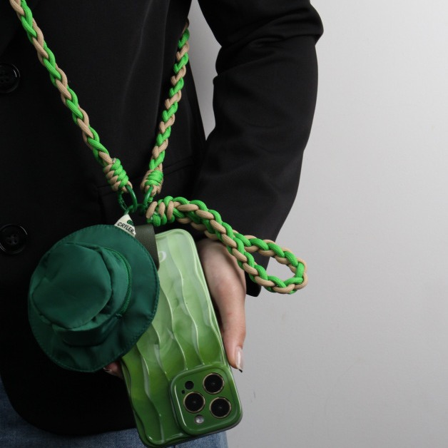 INS gradiente verde cuerda trenzada para iPhone14 pescador sombrero colgante 15Promax Apple 13P teléfono caso