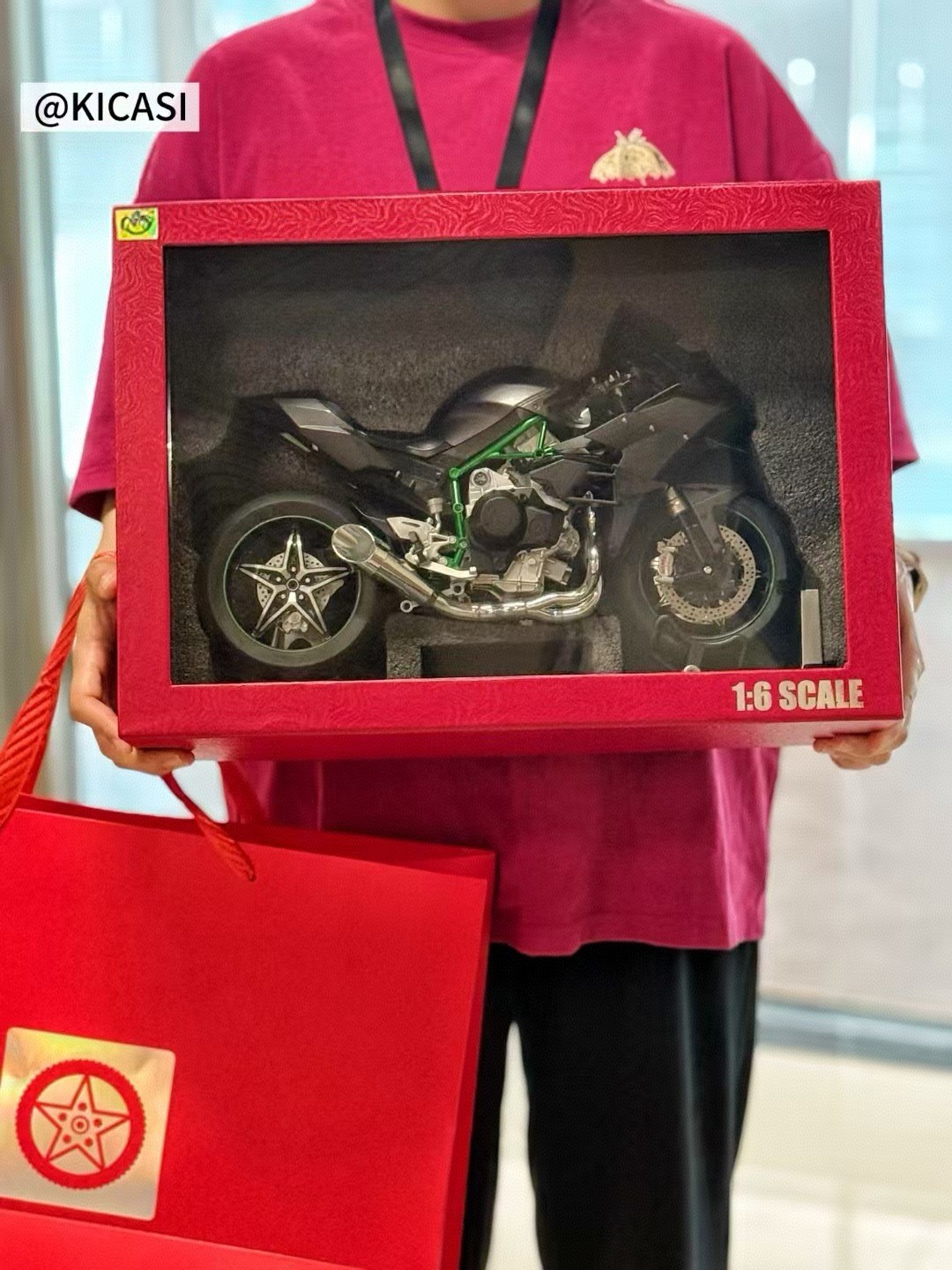 M6-1 가와사키 스프레이(매트 그레이)