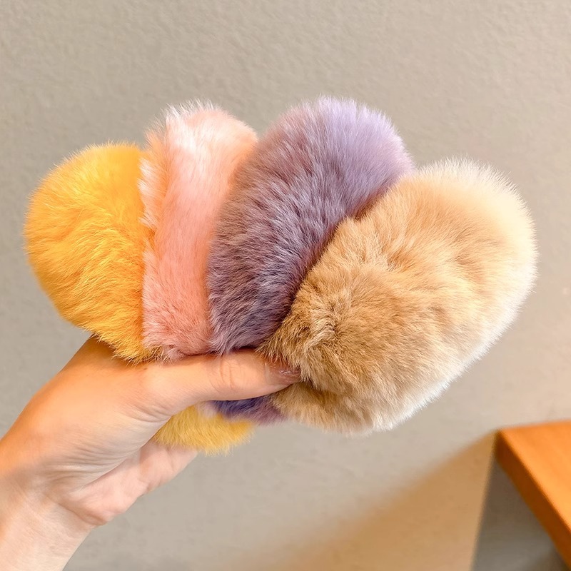 Otoño y invierno peluche niños lindos pinzas de cabello de perro de mango 2024 nuevas niñas frentes frentes BB clip clip clip clip de cabello rotos