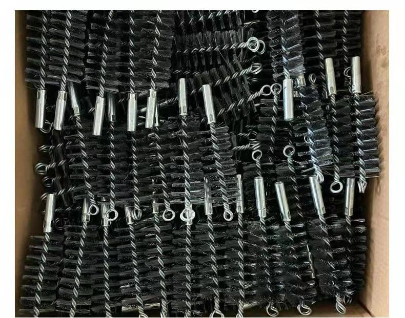 Cepillo de alambre de tubería de chimenea caldera cepillo de tubería de humo eliminación de óxido agujero interno descontaminación M12 interfaz de tornillo cepillo de tubería industrial