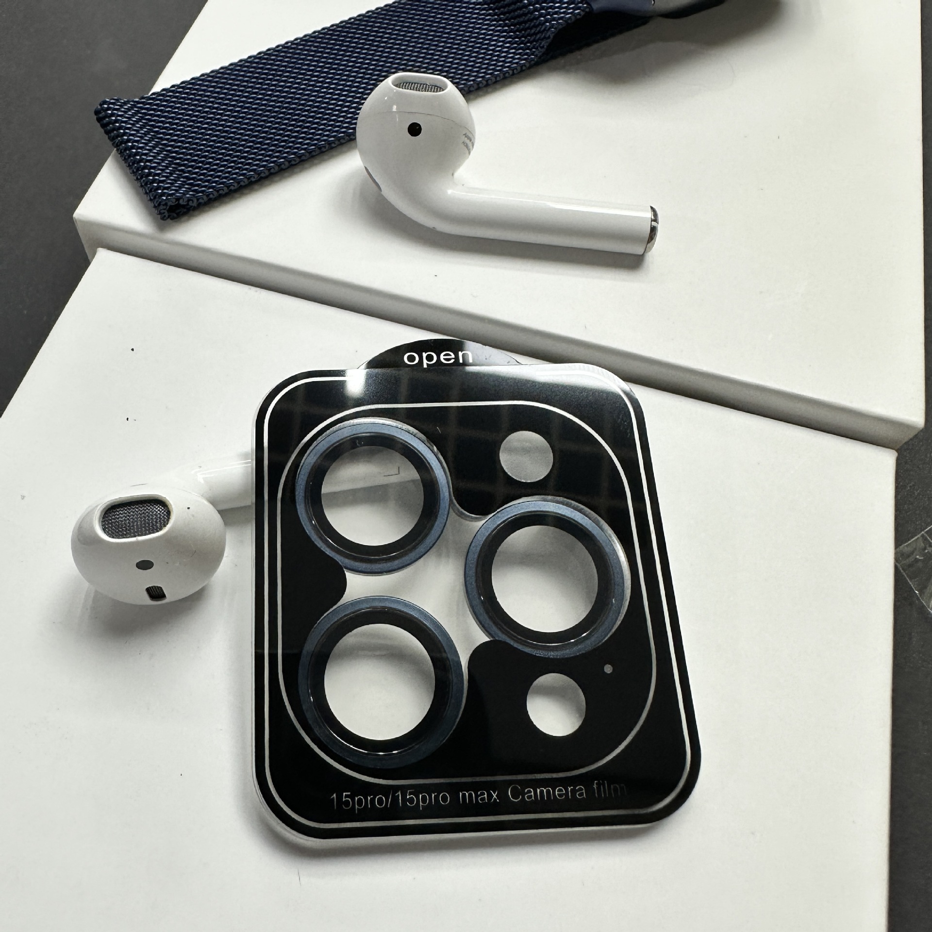 Adecuado para Apple 15 cámara trasera protector de película de lente iPhone15plus anillo de lente de ojo de águila AR antirreflectante