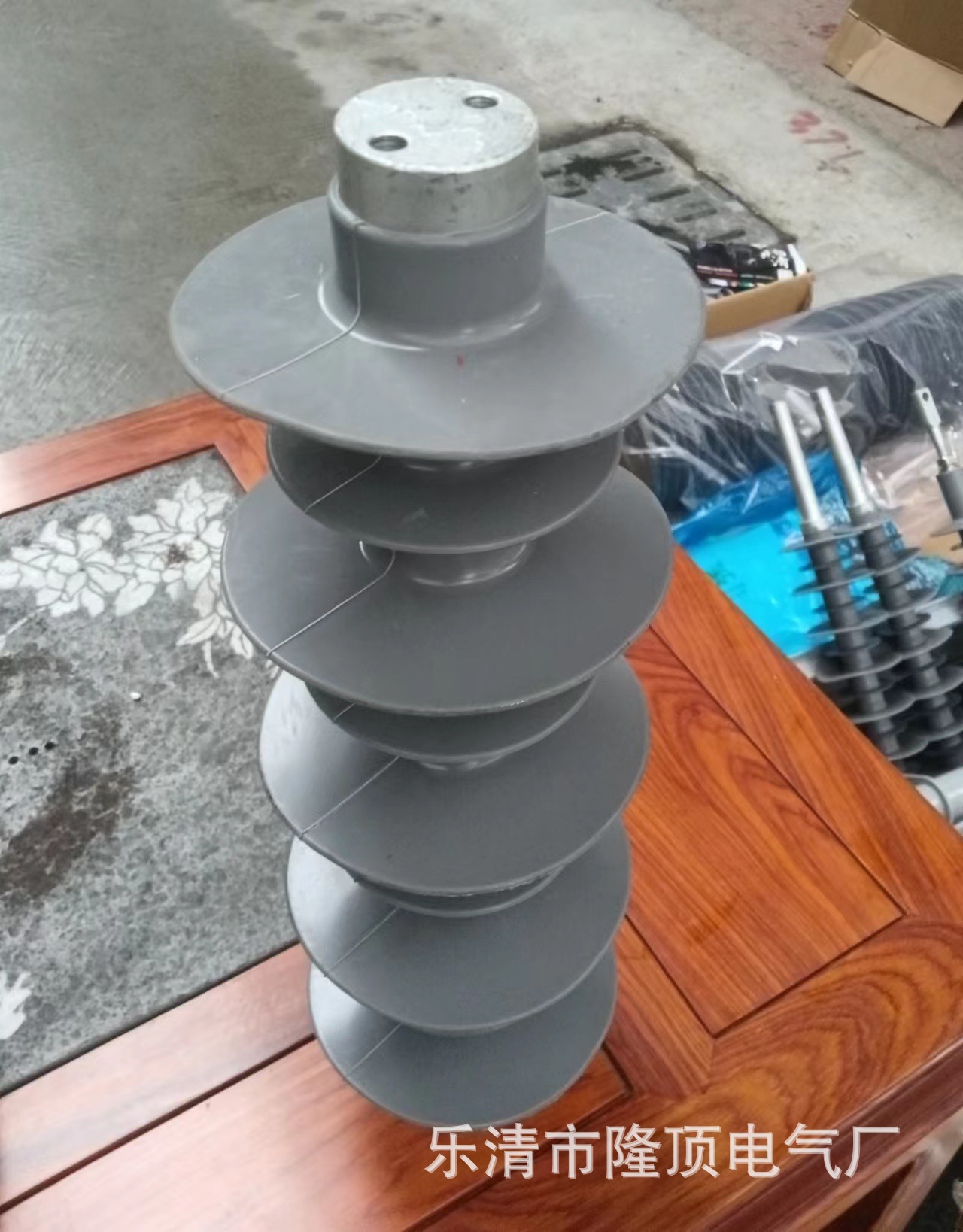 隆顶电气 带母线夹具硅橡胶绝缘子FZSW-10 FZSW-12