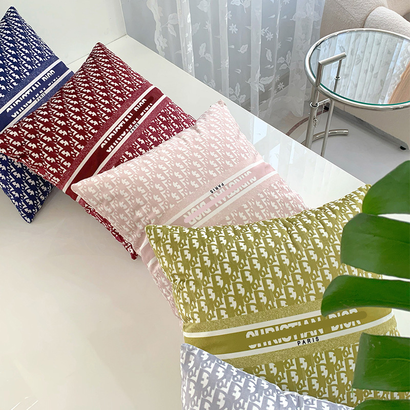 High-Quality Decorative Pillows for Bed, Sofa, Lumbar Support, Living Room, Bedroom, Hotel Model Rooms, Modern French Light Luxury Style