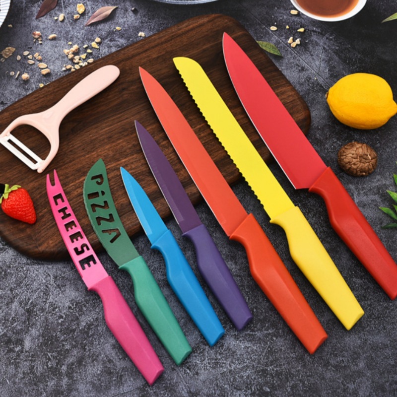 Venta al por mayor de color rombo mango de ocho piezas cuchillo de cocina cuchillo de pintura de acero inoxidable traje de color en caja cuchillo de regalo