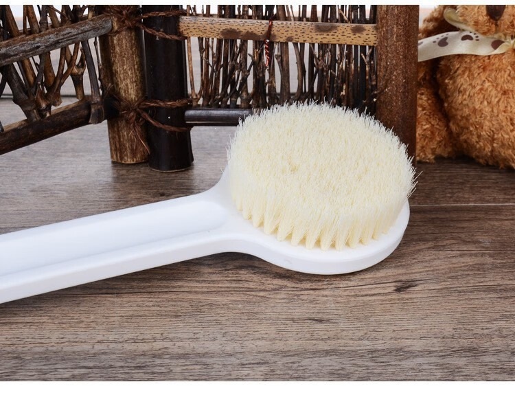 Japanese Style Long Handle Bath Brush Soft Nylon Back Scrubber for Full Body Shower Use in use