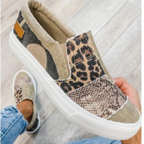 대외 무역 봄 새로운 캔버스 신발 라운드 헤드 단색 캐주얼 플랫 힐 낮은 다채로운 캔버스 신발 여성 신발 재고