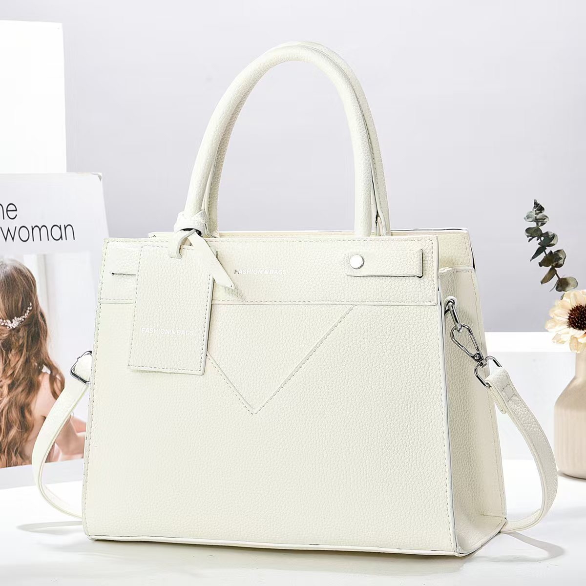 2025 verano estilo bandolera bandolera atmosférica fabricante de bolsos de mujer comercio exterior correo directo nueva gran capacidad moda simple
