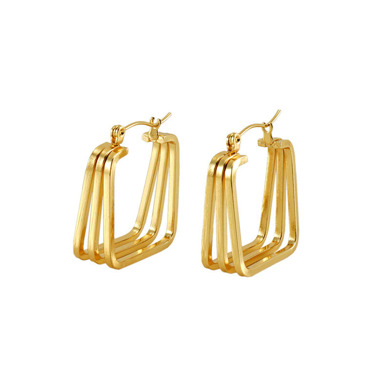 Argolas da moda para mulher em aço titânio design versátil_voghion.com