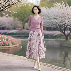 时尚漂亮粉紫色针织开衫碎花半身裙套装女2025初春穿搭一整套套装