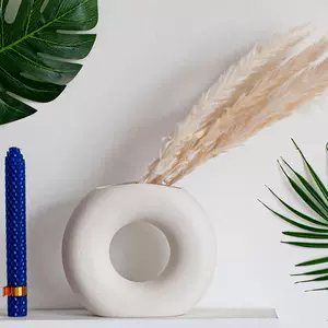 Modern White Porcelain Flower Vase - Perfect for Home Decoration and Gifting