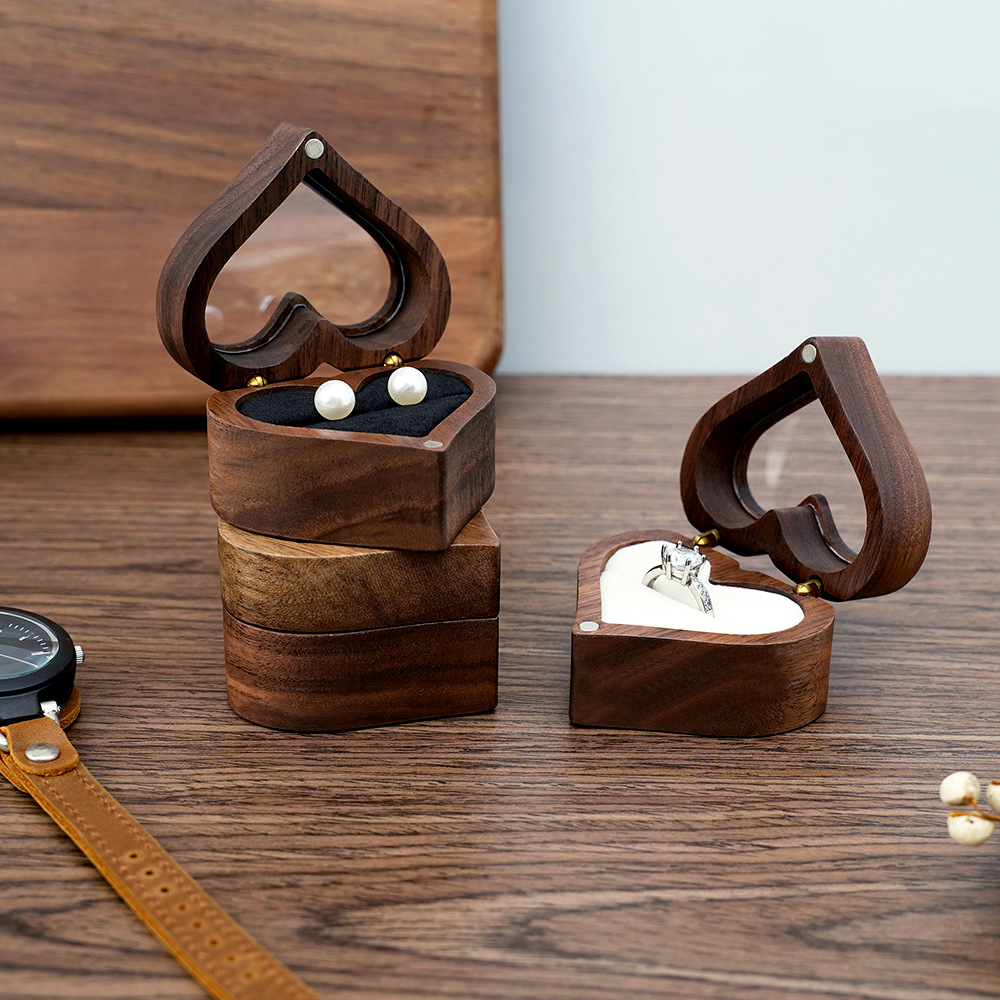 42g Weight Retro Formal Heart Shape Wood Wholesale Jewelry Boxes