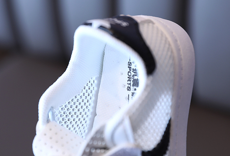 2021 Nuovi bambini Little White 1-6 anni da uomo e da donna Shell Board Scarpe a rete cava Suola morbida Sport per bambini_voghion.com