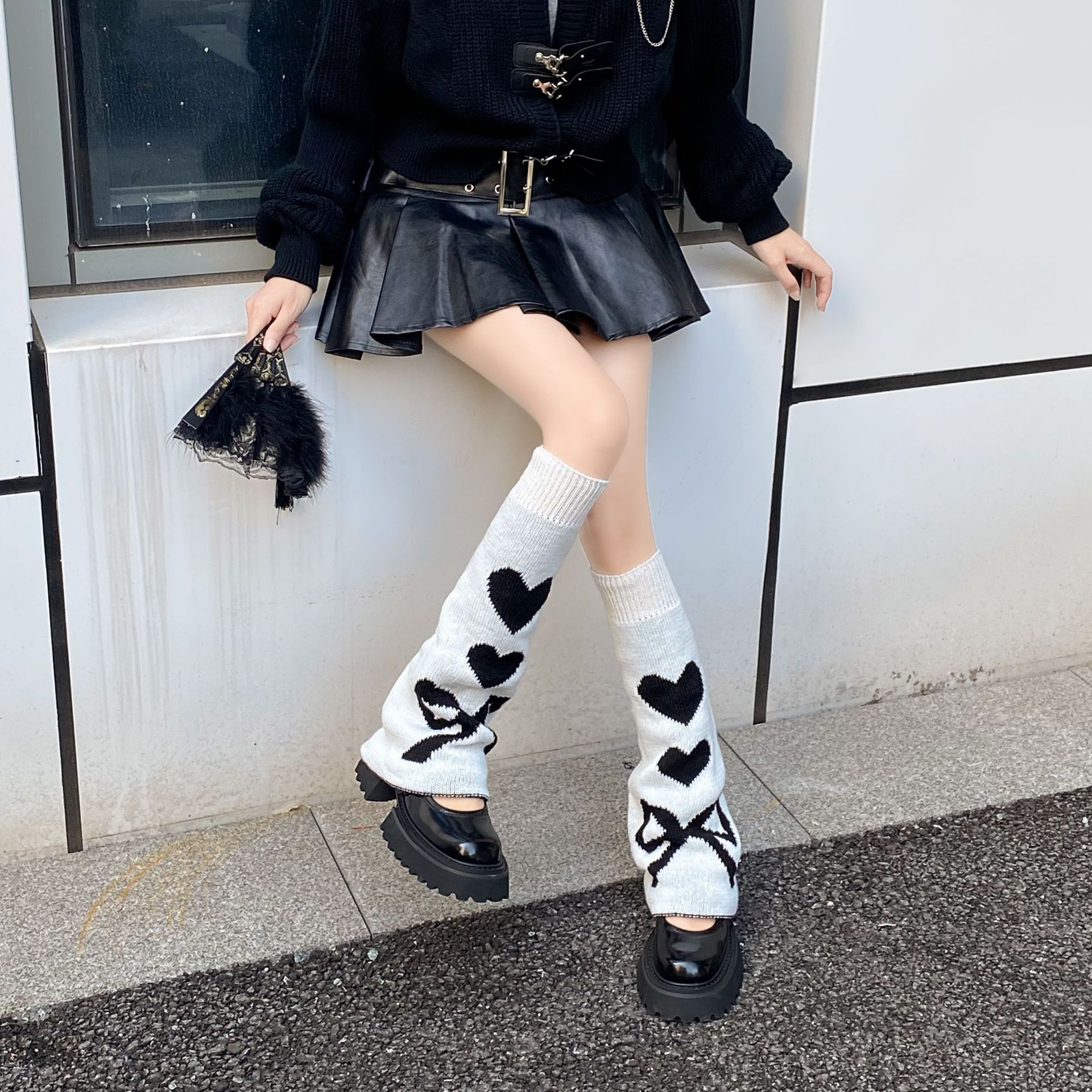 Modische, gestrickte Baumwollsocken mit weitem Bein für Damen – passend zu jedem Stil und jeder Persönlichkeit. JK Slimming, beidseitig tragbar, mit ausgestelltem Schaft._voghion.com