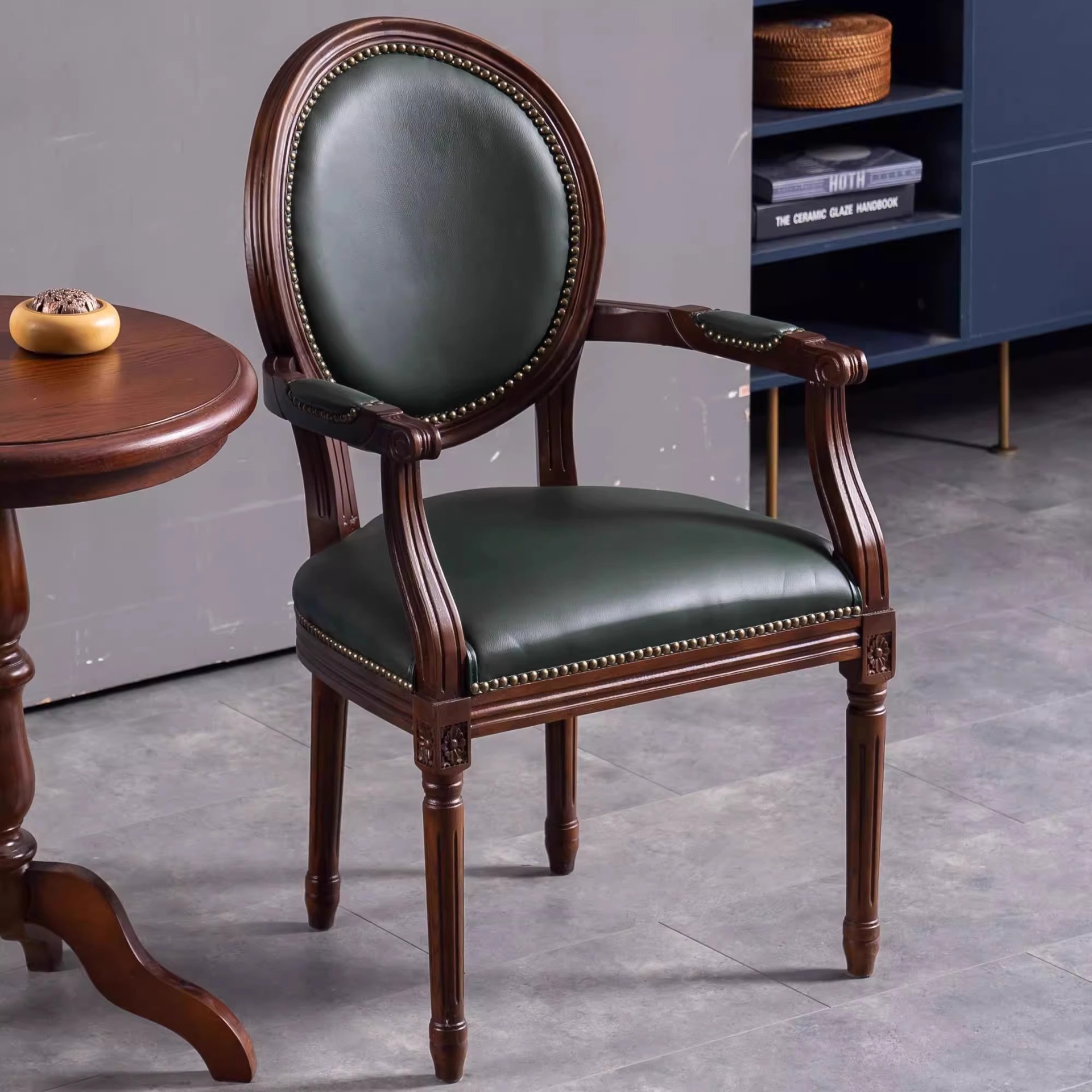 美式实木餐椅酒店做旧咖啡椅复古橡木椅子餐厅扶手靠背凳子书桌椅