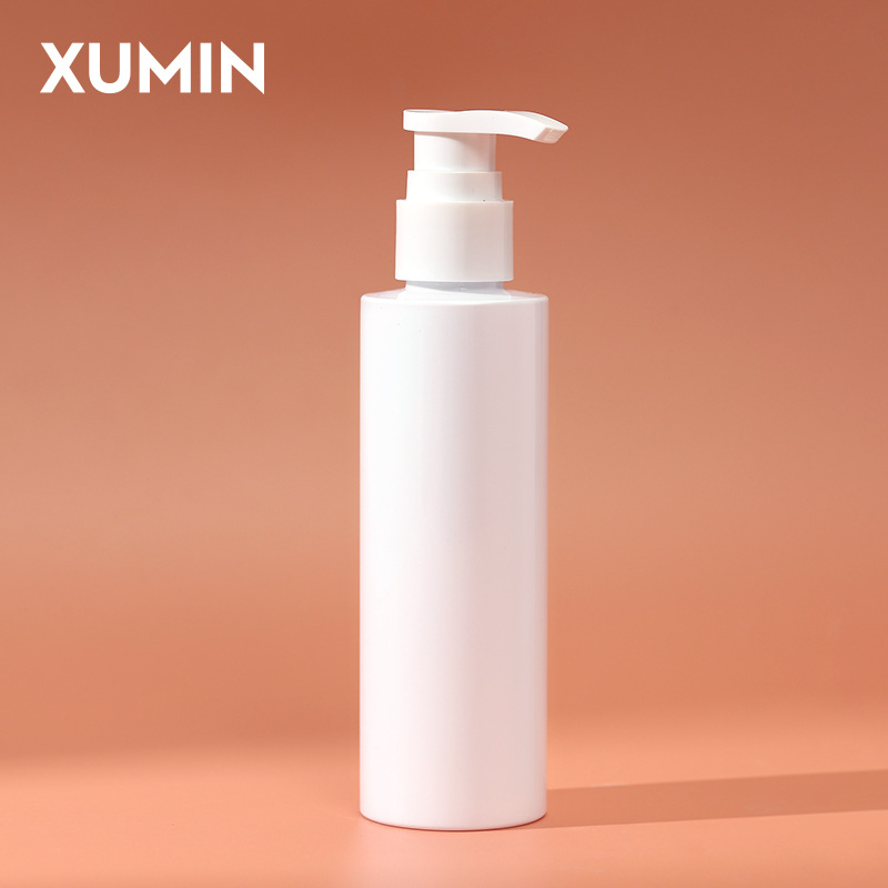 Empaquetado cosmético Xumin hombro plano botella de acondicionador PET 150-200ml botella de champú blanco al por mayor
