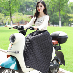 秋冬の電気自動車の防風はバイクに乗って保温して膝を保護します。
