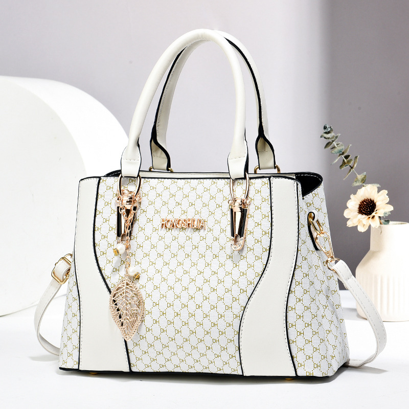 Bolso de mano Taizhou bolso de mujer clásico bolso de colgante bolso de hombro de mujer bolso de comercio exterior bolsas transfronterizas al por mayor