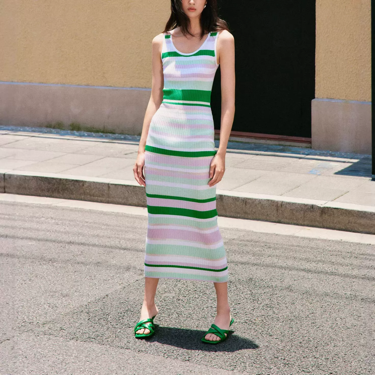 Y幂同款彩色条纹紧身羊毛针织无袖连衣裙减龄修身女背心裙26新款