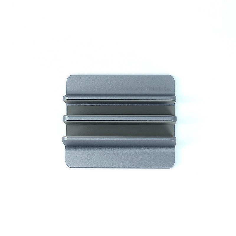 Gray (thin)