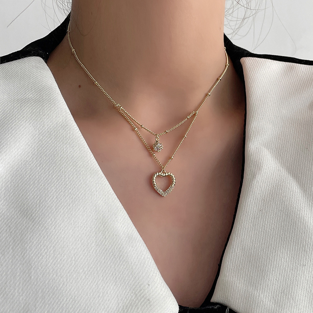 1 Piece Fashion Heart Shape Metal Hollow Out Inlay Zircon Womenu0027S Necklace