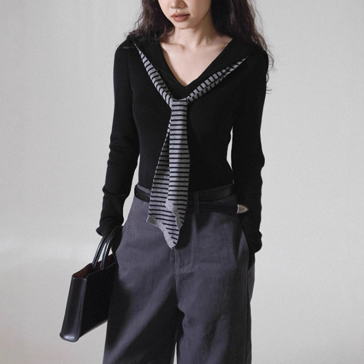 Hers One Spoon of Sweetness Fake Two-Piece Stripesd Shawl V-Neck Knitwear Women's 2025 Autumn Casual Top