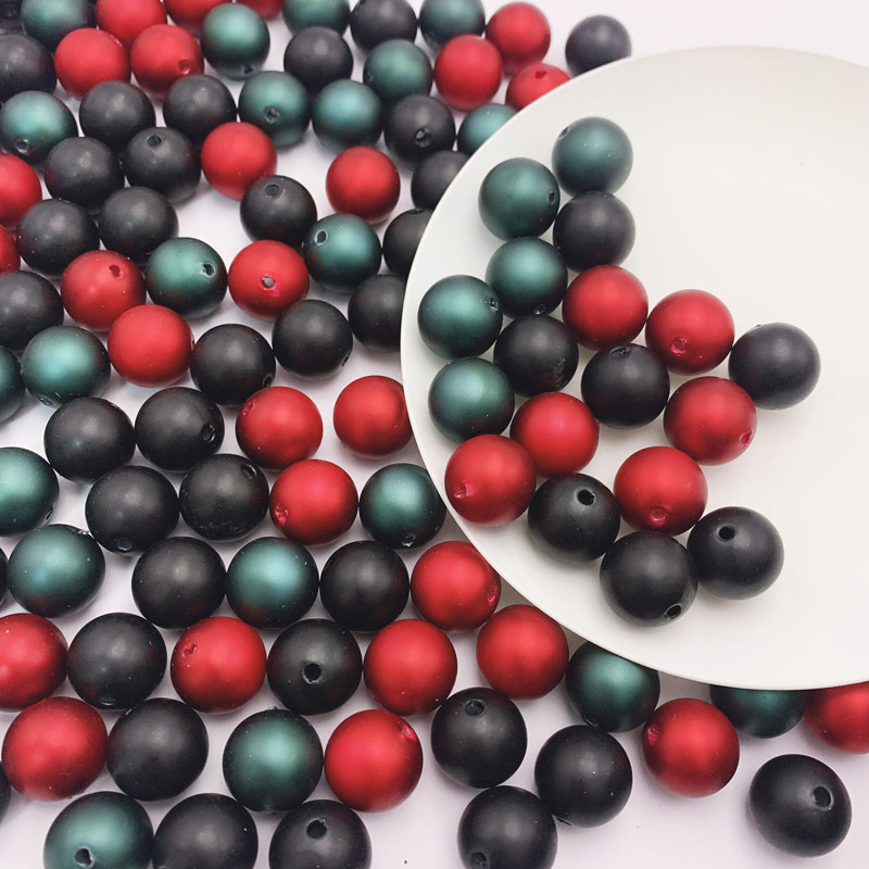 Red beads pearl