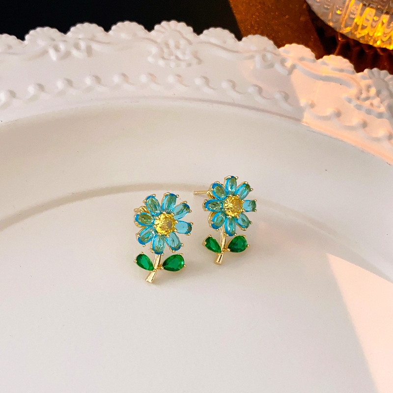 Heart Shape, Flower, Bow Knot Pattern 1 Pair Casual Sweet Heart Shape Flower Bow Knot Beaded Plating Inlay Copper Crystal Earrings