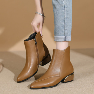 Hui Liya Short Boots for Women 2025 Autumn and Winter New Korean Style Fashionable Pointed Toe Low Heel Thick Heel Side Zipper Fashion Boots for Women